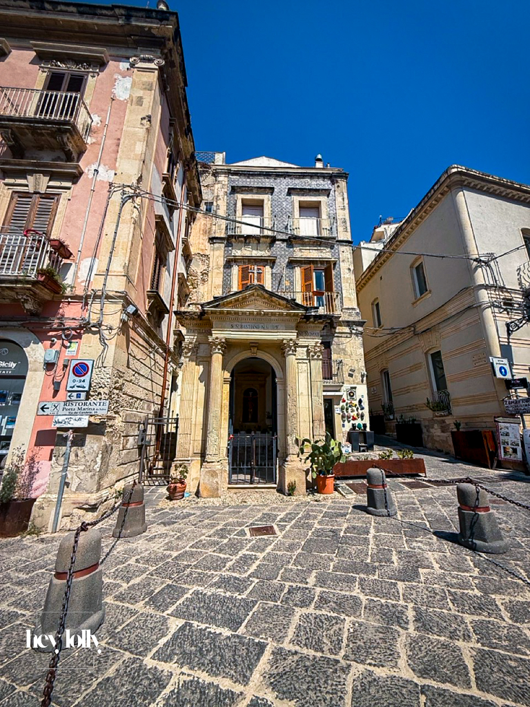 Narrow cobbled street in Ortigia