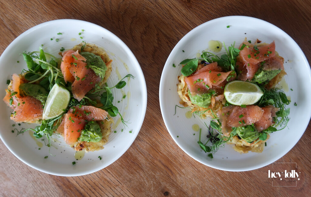 potato-cakes-with-salmon-avocado-cream