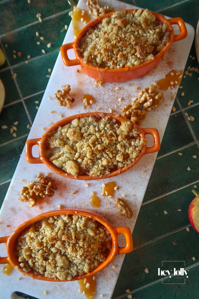 Sandy crumble shards and jammy apple pieces threaded with miso caramel, golden and glossy.