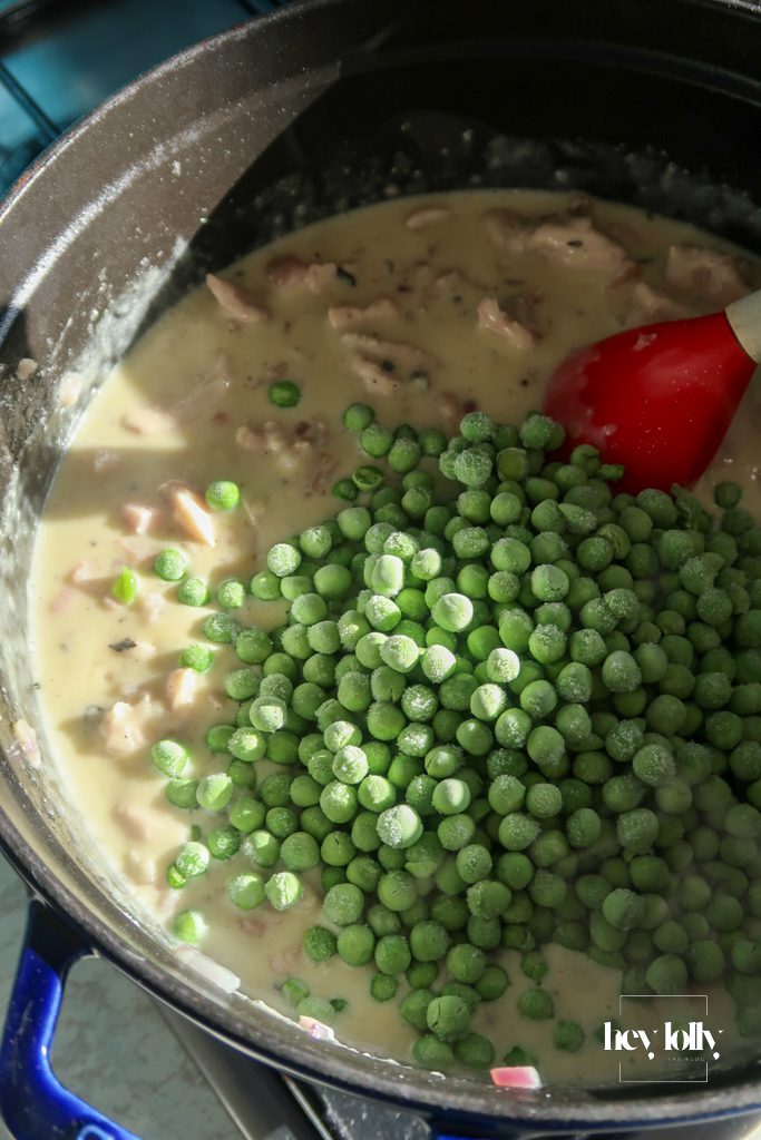 Frozen peas in a bowl, still frosty and bright green