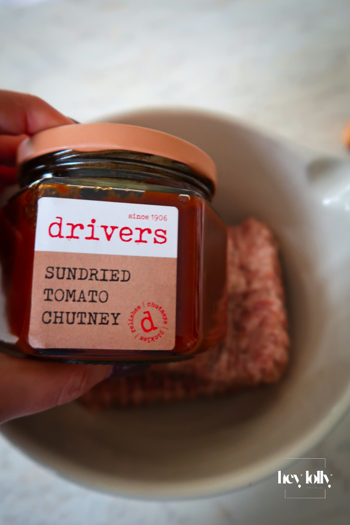 drivers sundried tomato chutney for sausage rolls