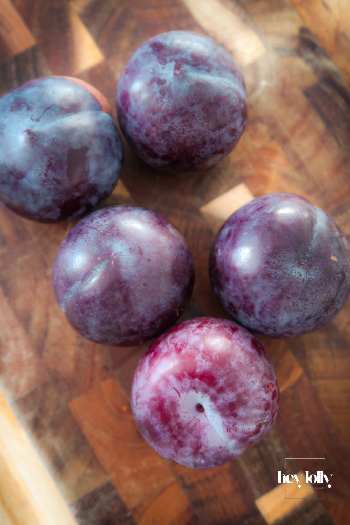 Victoria Plums for Plum and Vanilla Custard Tarts